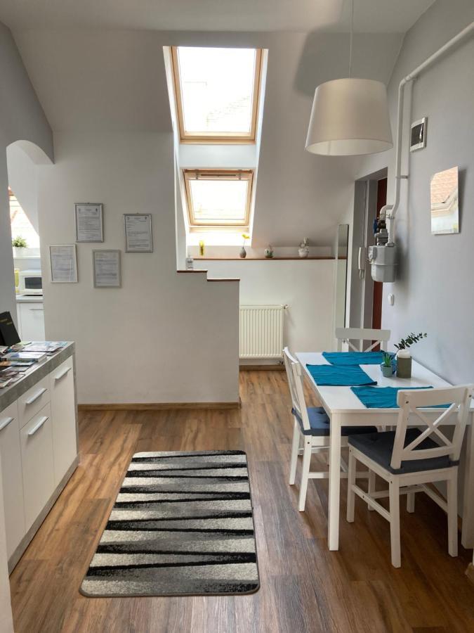 Esztergom Apartman Eksteriør bilde